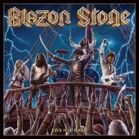 Blazon Stone - Live In The Dark i gruppen CD / Kommande / Hårdrock hos Bengans Skivbutik AB (5538943)